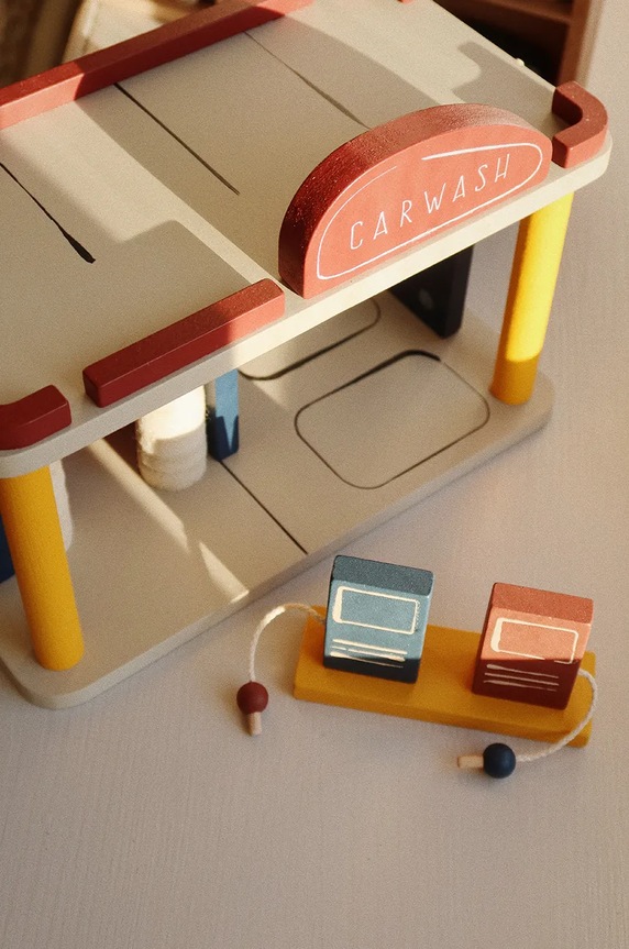 Dřevěná automyčka Konges Sløjd WOODEN CAR WASH FSC KS101740