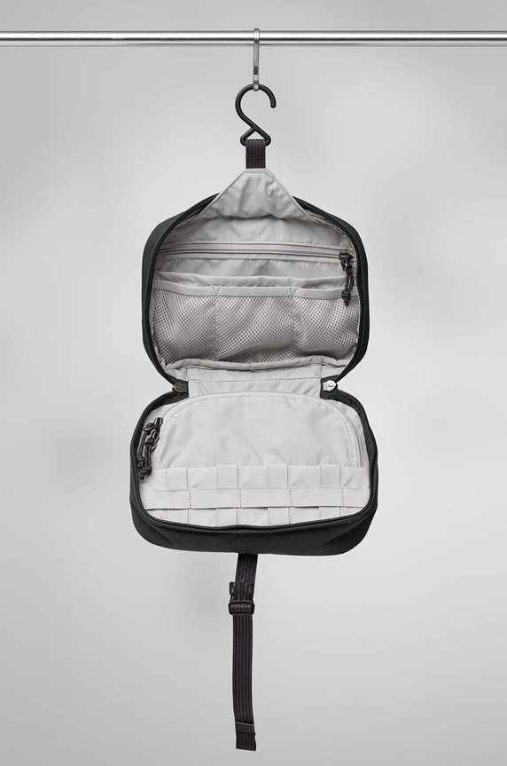 Kosmetická taška Fjallraven Färden Necessity F23100160.620 zelená