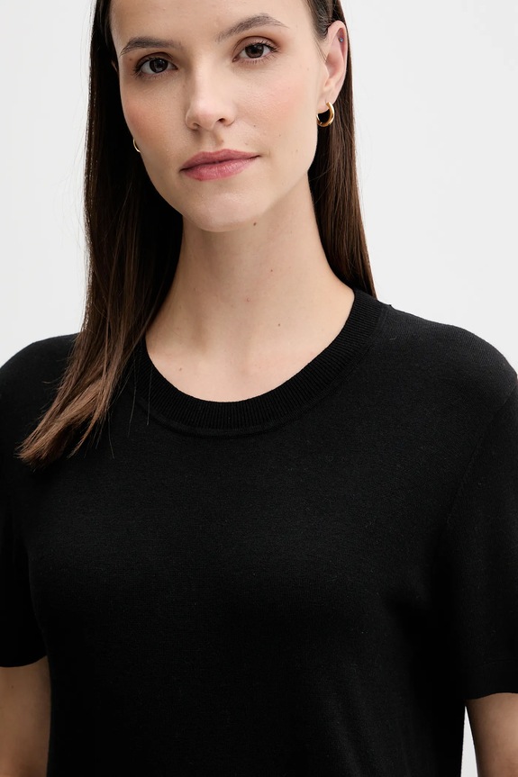 T-shirt με μετάξι United Colors of Benetton μαύρο 1ZRED10BK