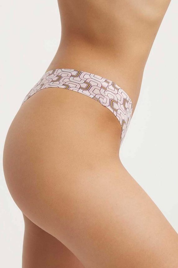 Chantelle stringi różowy C11D90