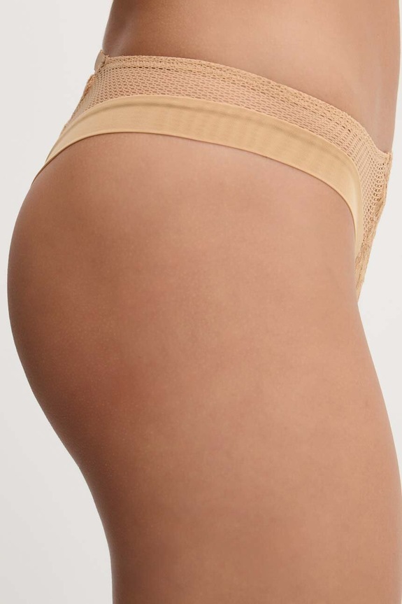 Chantelle brazyliany C12Q90 beżowy SS25