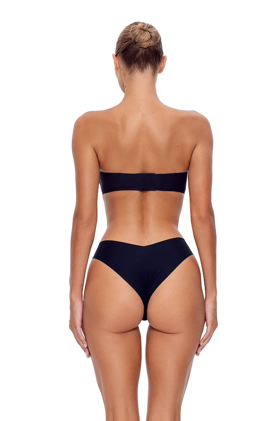 Ruházat GOD SAVE QUEENS női bugyi SECOND SKIN PANTY CHEEKY GSQ.135.121 fekete