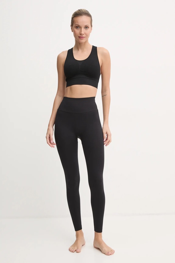 Casall sportmelltartó jógázáshoz Seamless Soft 24191 fekete SS25