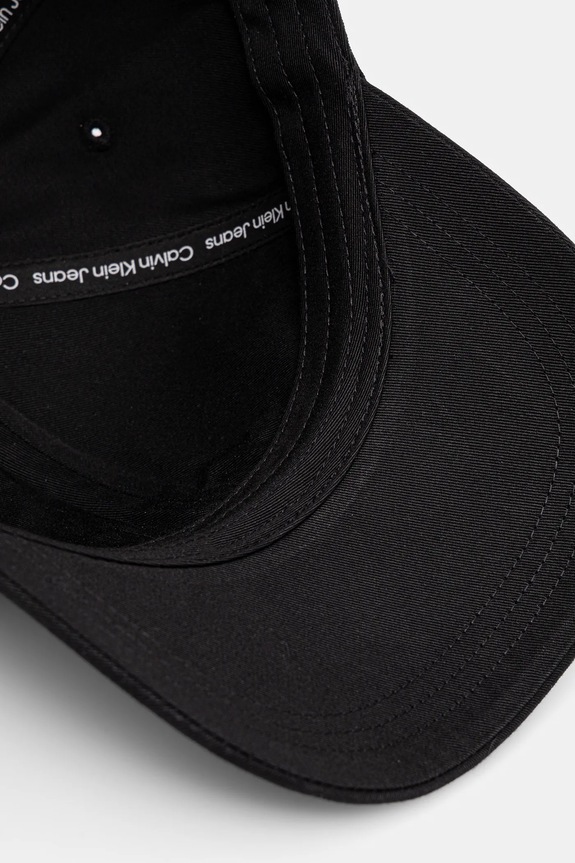 Βαμβακερό καπέλο του μπέιζμπολ Calvin Klein Jeans μαύρο K60K612317