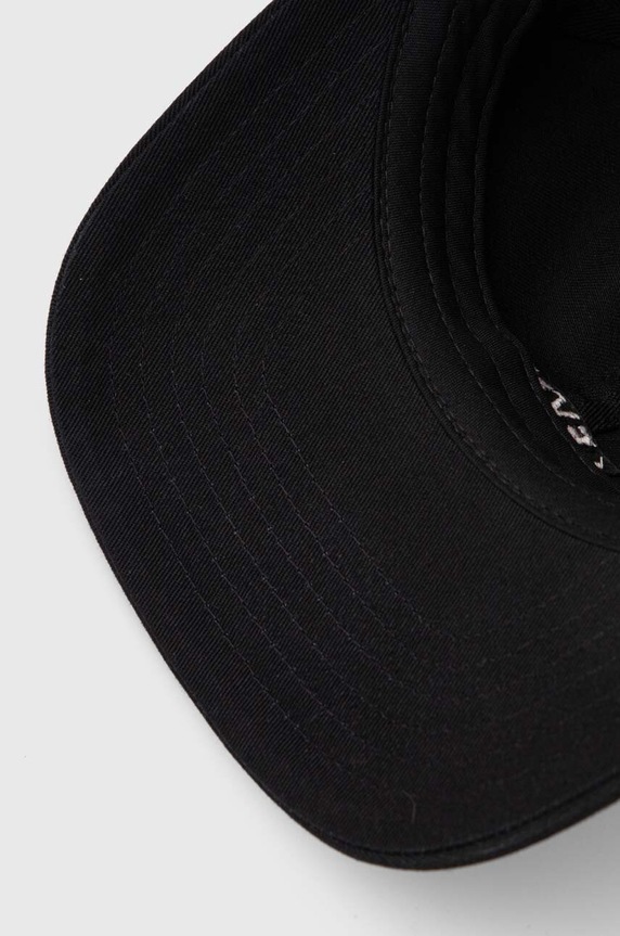 Памучна шапка с козирка Levi's черен 000AG.0000