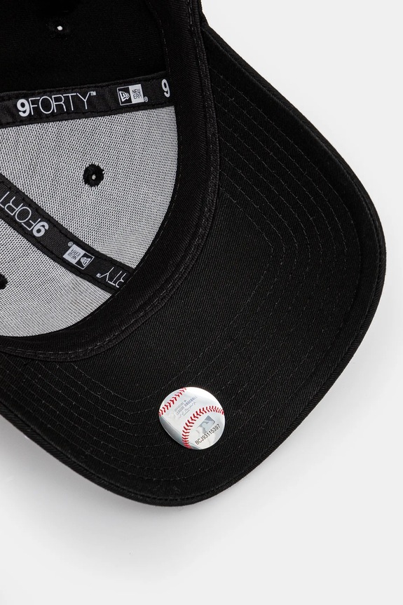 New Era cotton baseball beanie CORE CLASSICS 9TWENTY® NEW YORK YANKEES black 60364306