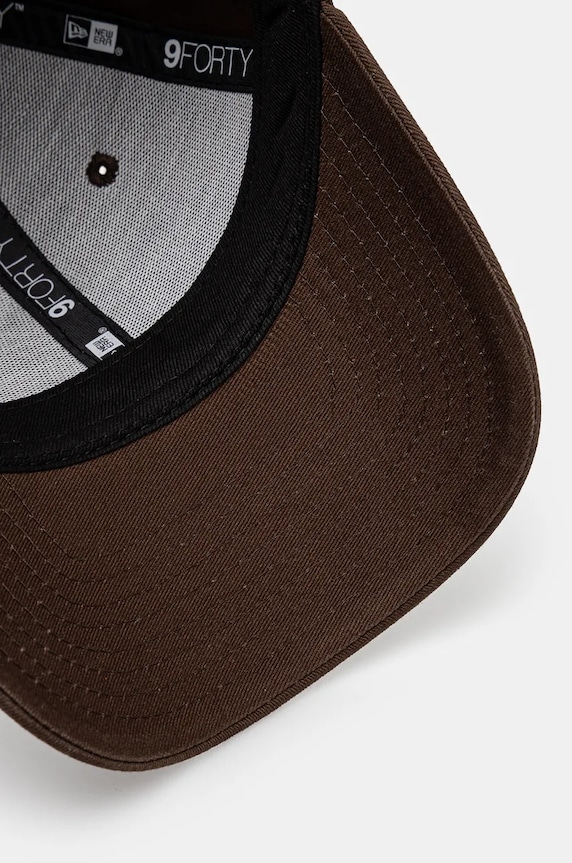 New Era șapcă de baseball din bumbac LEAGUE ESSENTIAL 9FORTY® maro 60471462