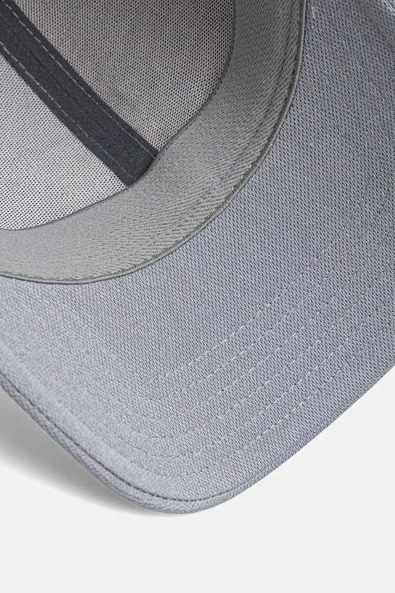 Kapa sa šiltom Under Armour siva 1376700.