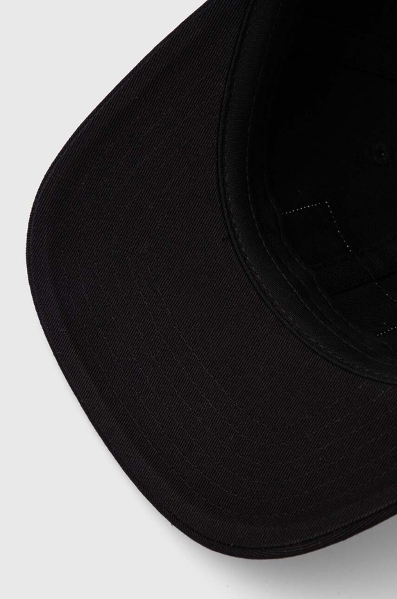 Bavlněná baseballová čepice Levi's černá 000A9.0000