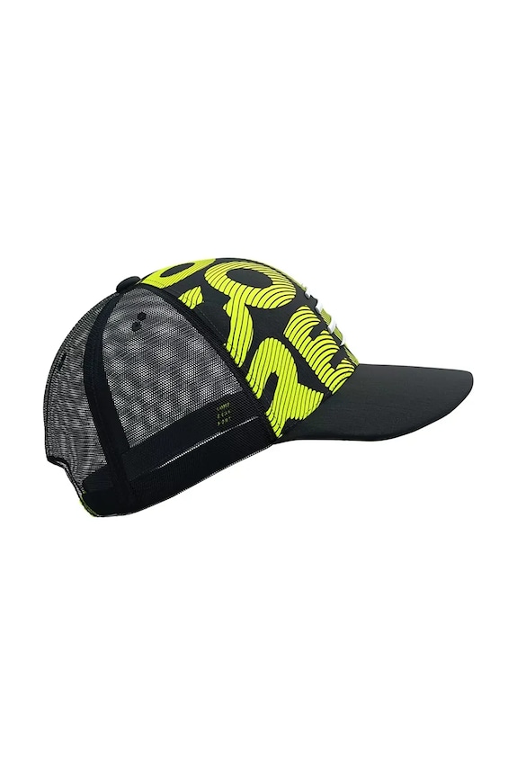 Kšiltovka Compressport Trucker XHWU156 černá AW24