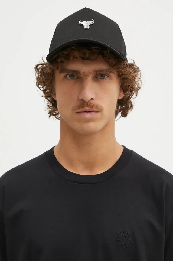 New Era baseball cap METALLIC TRUCKER CHICAGO BULLS 60565181 black