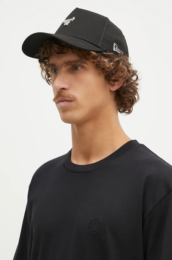 New Era baseball cap METALLIC TRUCKER CHICAGO BULLS 60565181