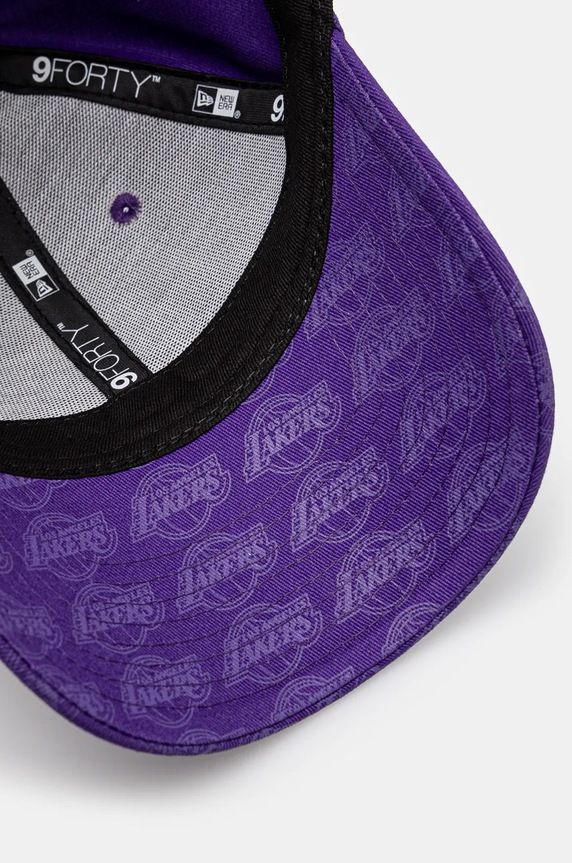 Bavlněná baseballová čepice New Era TEAM MONOGRAM 9FORTY® LOS ANGELES LAKERS fialová 60565350
