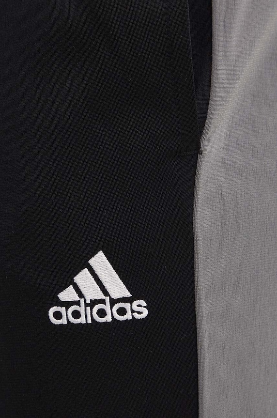 Tepláková souprava adidas Essentials IW4858