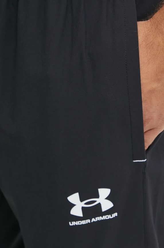 Under Armour dres sportowy Challenger Pro 1379455