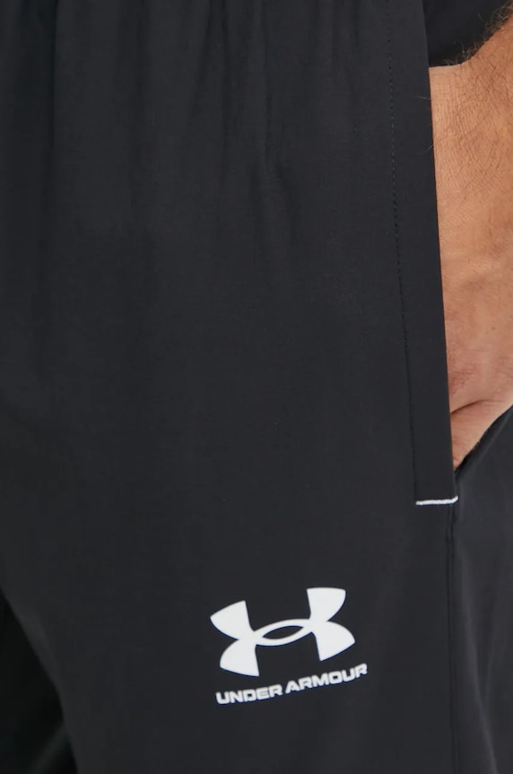 Under Armour dres sportowy Challenger Pro 1379455