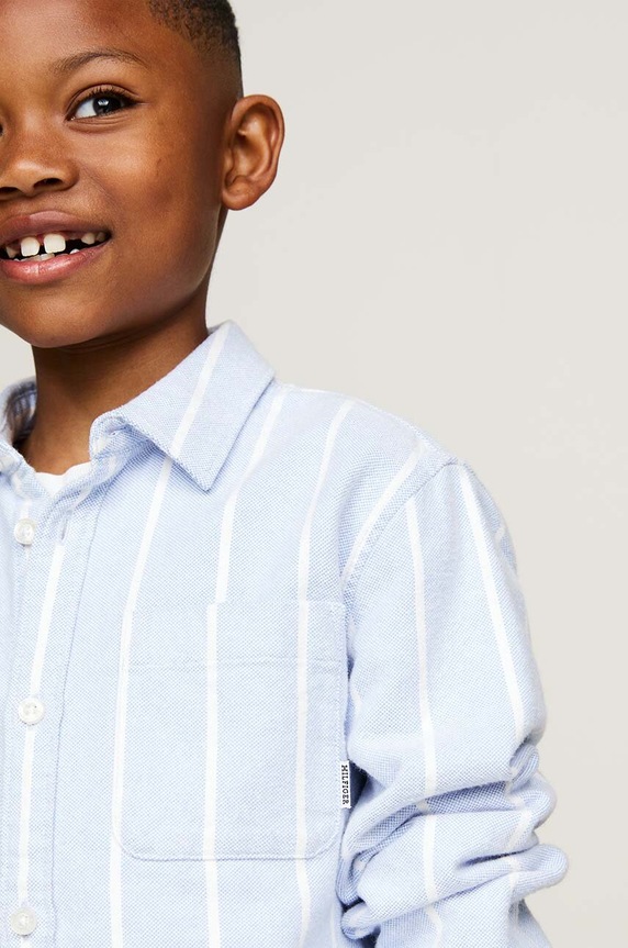 Chłopiec Tommy Hilfiger koszula bawełniana dziecięca KB0KB09081.9BYH.104.122 niebieski