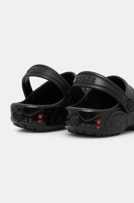 Chłopiec Crocs klapki dziecięce CLASSIC BATMAN BATMOBILE CLOG 210229.CLASSIC.BATMAN czarny