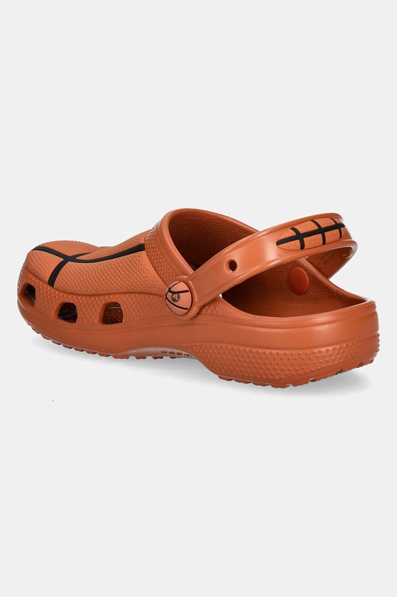 Chlapec Detské šľapky Crocs CLASSIC BASKETBALL CLOG 210156.CLASSIC.BASKETBA oranžová