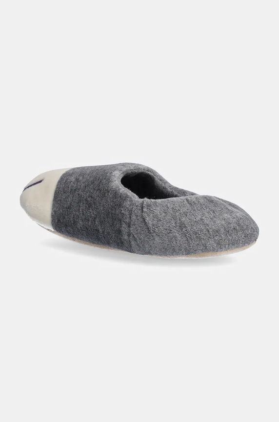 Момче Детски пантофи United Colors of Benetton 8VFE0D014.G.Seasonal сив