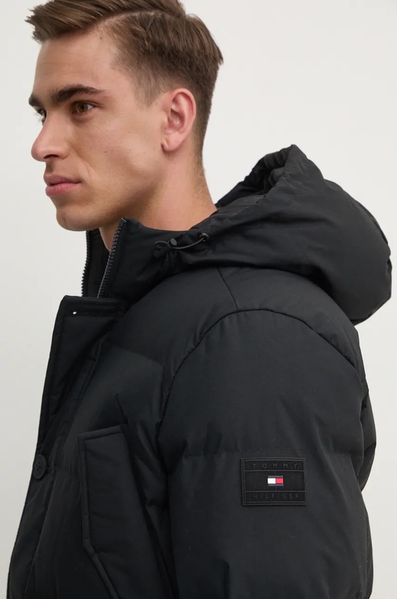Bunda Tommy Hilfiger MW0MW37483 černá