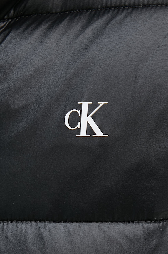 Bunda Calvin Klein Jeans J20J223580 černá
