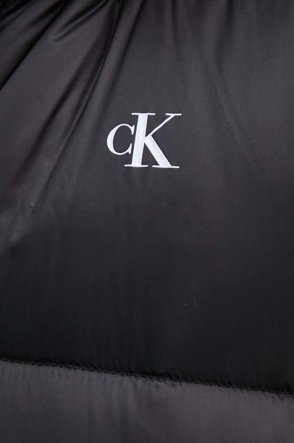 Μπουφάν με επένδυση από πούπουλα Calvin Klein Jeans J20J223571 μαύρο