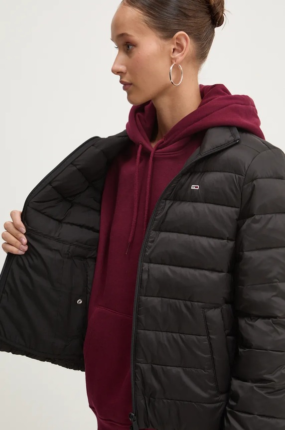 Tommy Jeans kurtka DW0DW17746