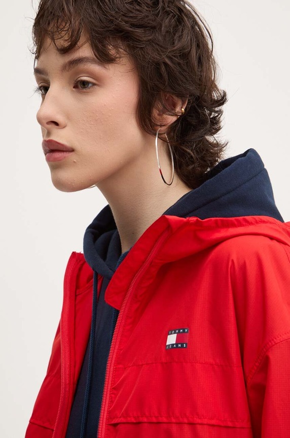 Tommy Jeans wiatrówka czerwony DW0DW19302