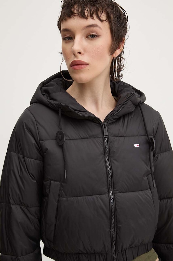 Jakna Tommy Jeans črna DW0DW18313