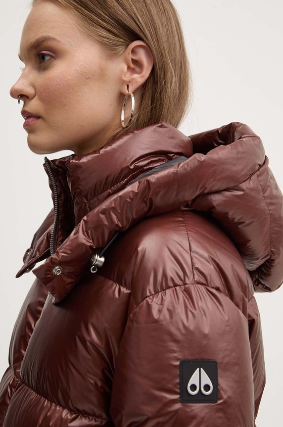 Páperová bunda MOOSE KNUCKLES Juniper M34LP218 hnedá