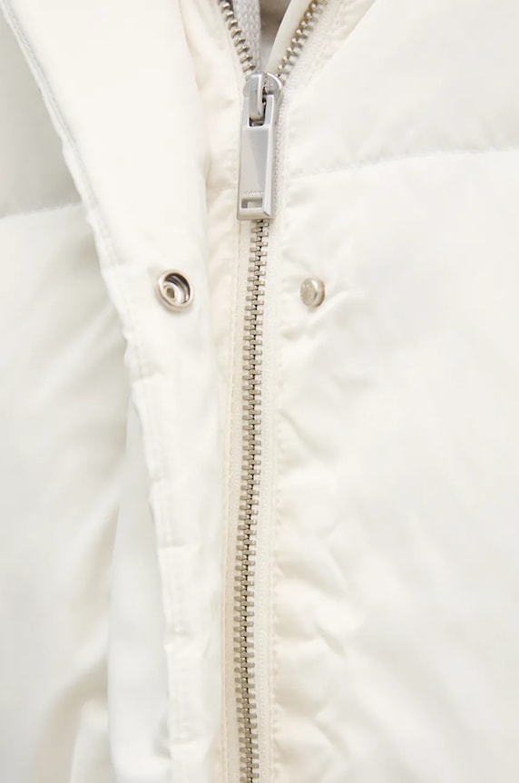 Calvin Klein pehelydzseki K20K207720 bézs