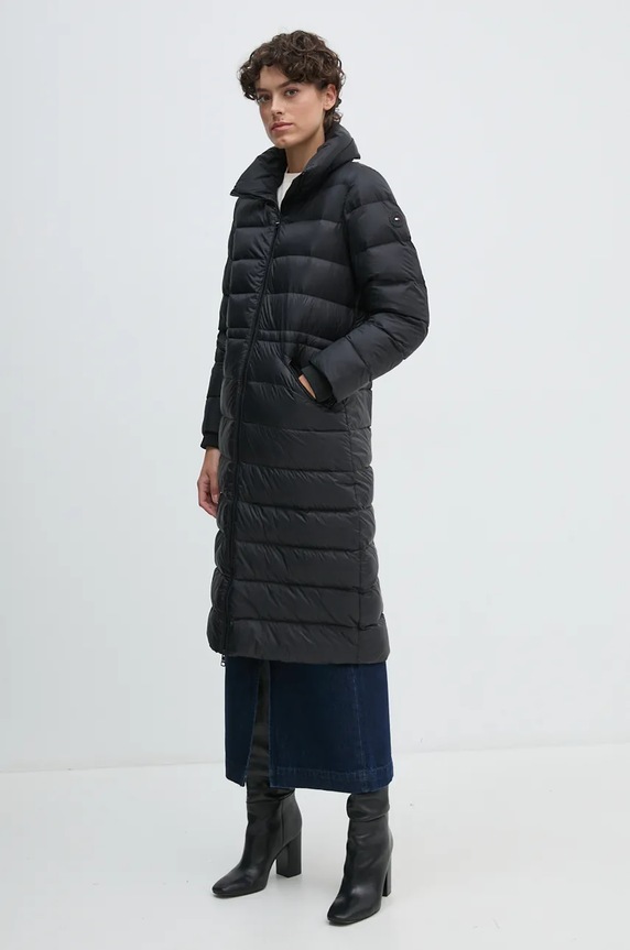Péřová bunda Tommy Hilfiger s podšívkou černá WW0WW43553