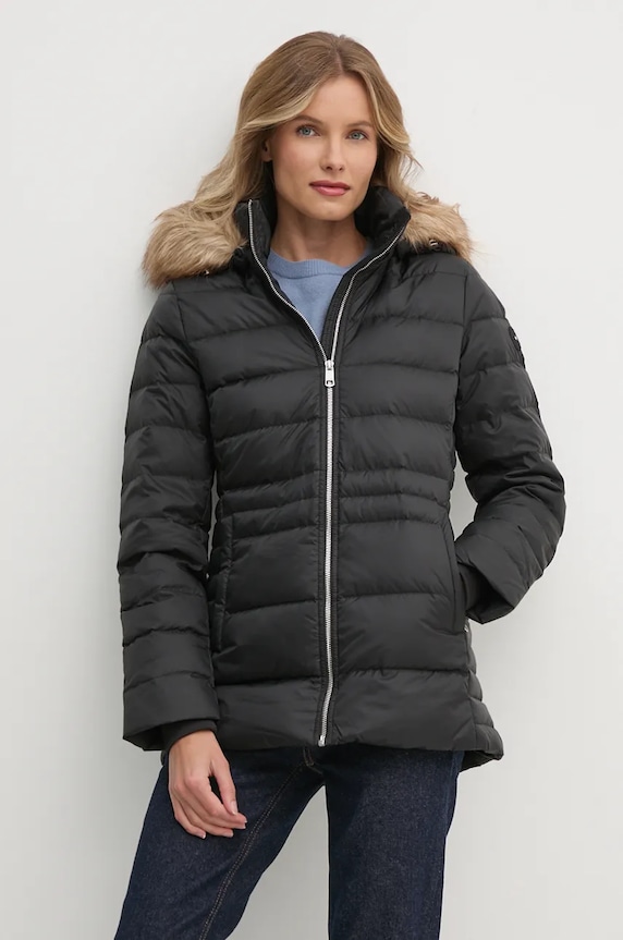 Péřová bunda Tommy Hilfiger s podšívkou černá WW0WW42741