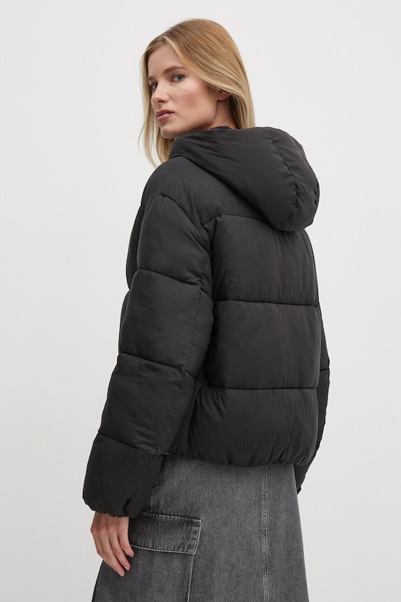 Odzież Calvin Klein Jeans kurtka J20J224112 czarny