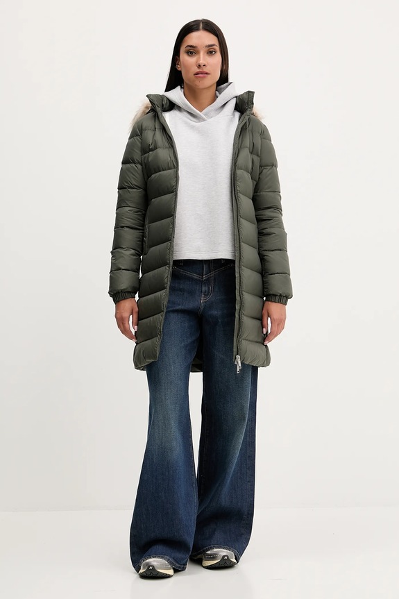 Tommy Jeans geacă de puf DW0DW18864 verde AW25