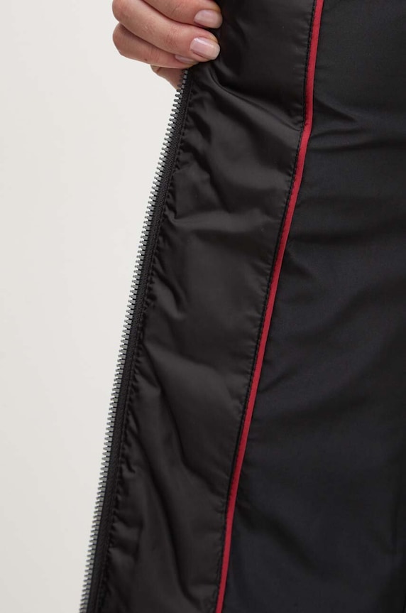 Páperová bunda Tommy Jeans DW0DW18864
