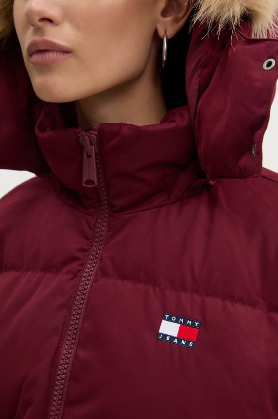Tommy Jeans kurtka puchowa DW0DW18821 bordowy