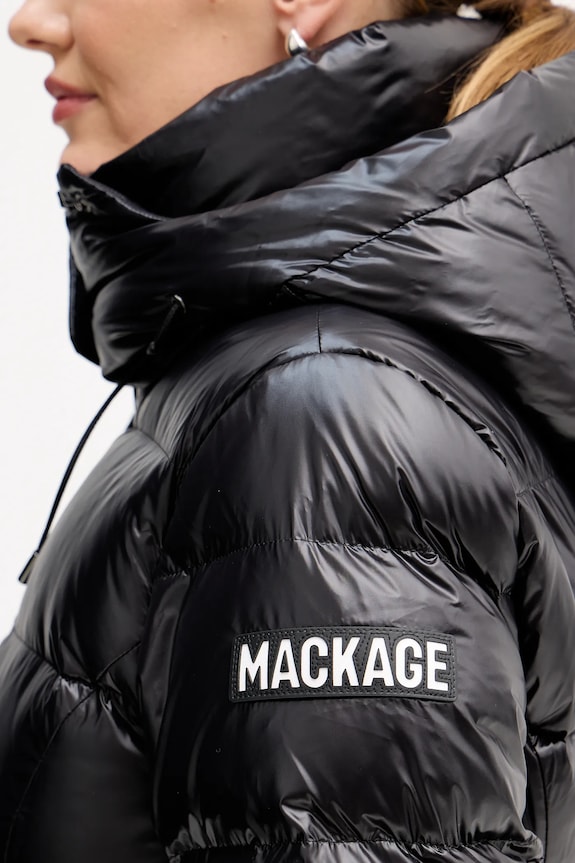 Μπουφάν με επένδυση από πούπουλα MACKAGE MADALYN.V μαύρο