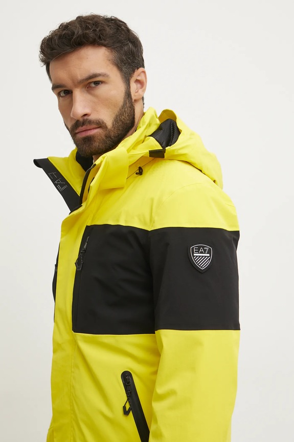 Skijaška jakna EA7 Emporio Armani Kitzbuhel Colorblock Protectum zlatna PNCJZ.6DPG07.1637