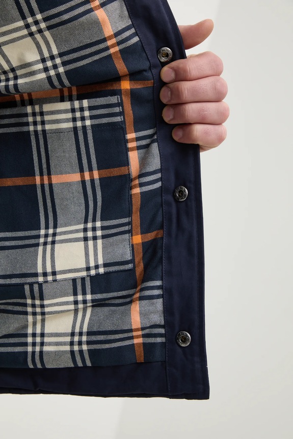 Αμάνικο μπουφάν United Colors of Benetton 26UWUJ00L