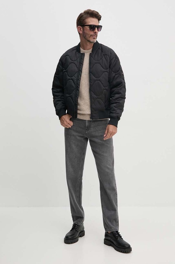 Tommy Hilfiger kurtka bomber MW0MW37341 czarny AW24