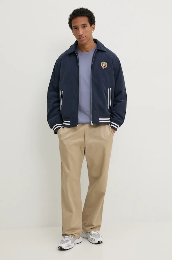 Bunda Tommy Jeans DM0DM19626 tmavomodrá AW24