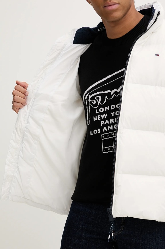 Puhovka Tommy Jeans DM0DM19786