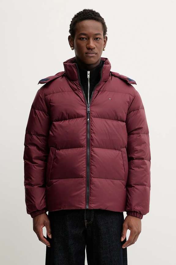 Tommy Jeans kurtka puchowa bordowy DM0DM19786