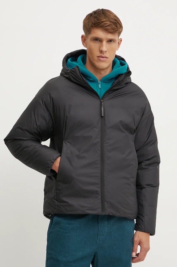 Пухено яке adidas Traveer черен JF3229