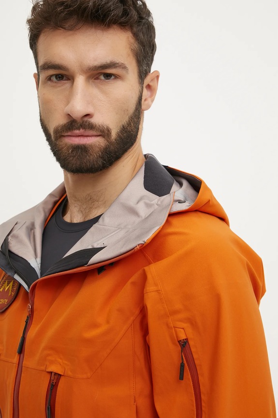 Smučarska jakna Descente Descente x Marco Odermatt DWMYGK50M oranžna
