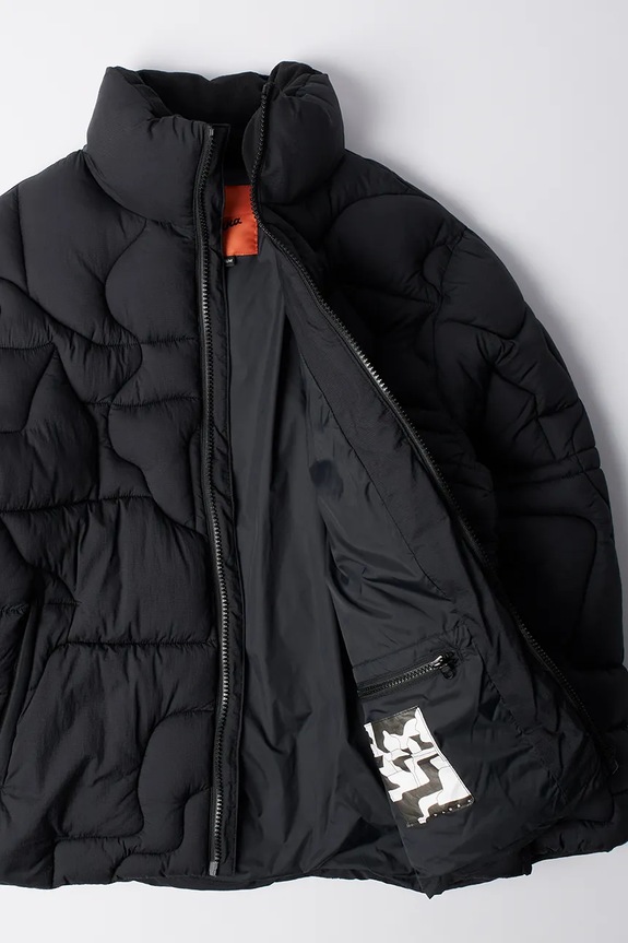 by Parra jacket Boring Village Puffer Jacket 52335.