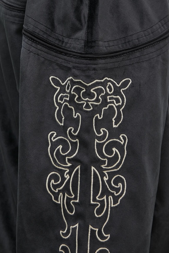 Mikina PLEASURES Unquote Velour P24W010 čierna