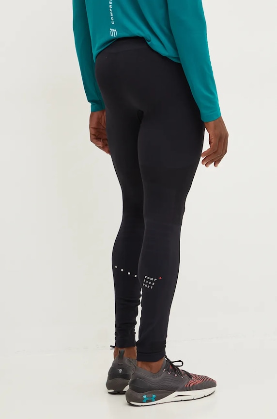 Abbigliamento Compressport leggings da corsa Winter Running ATIM324 nero